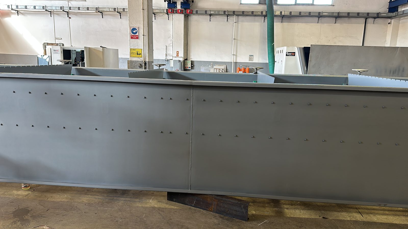 GESU-manufactured DAF vessel — production stage in the workshop