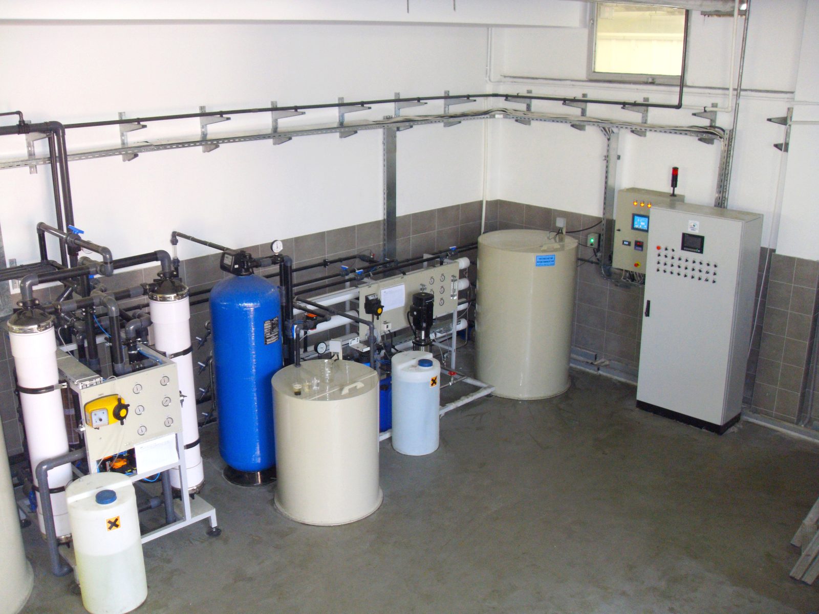 EJOT TEZMAK UF RO water treatment and recovery room
