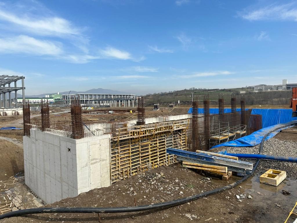 Namet Çayırova wastewater treatment plant concrete tank construction — Kocaeli